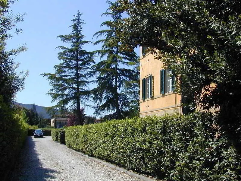 ** Bed & Breakfast B&B Villa La Perla Lucca Italy